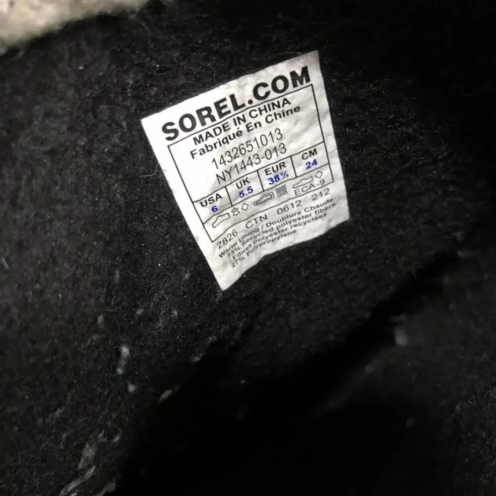 Sorel Women's Winter Carnival Boot Size 6
